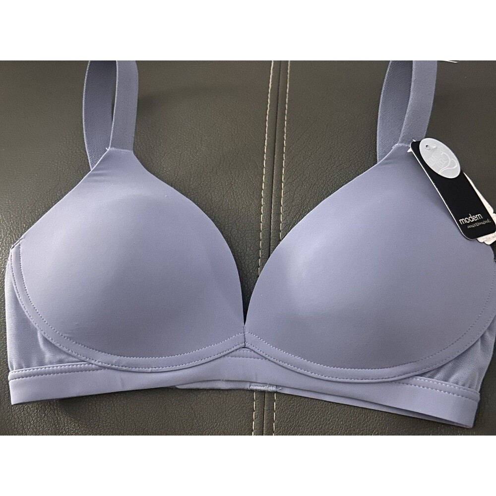 NWT Modern Movement Wireless Bra Size 32C